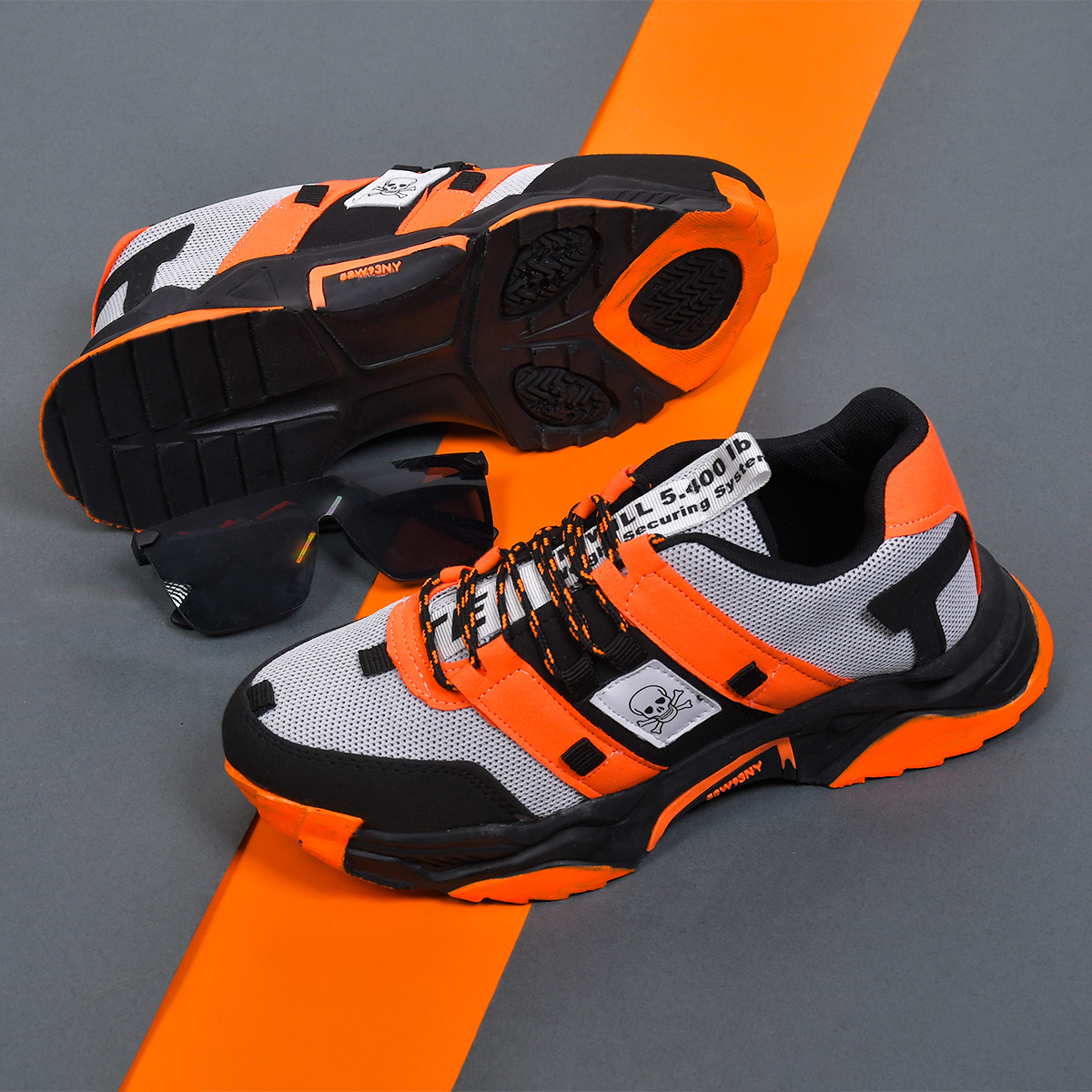 كفش مشكي نارنجي مردانه مدل Sadra