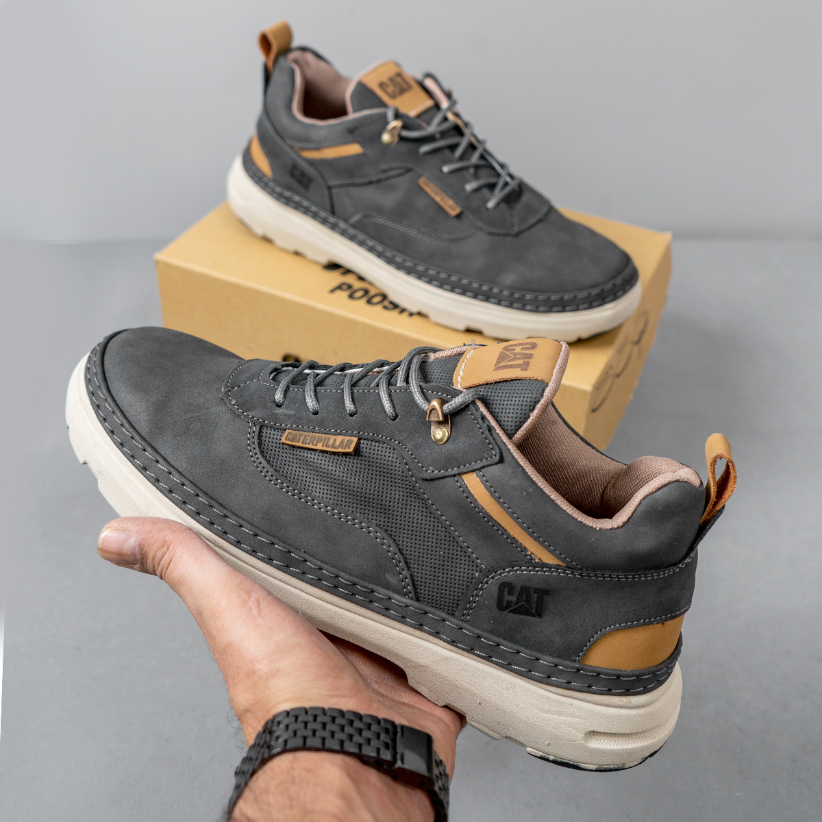 کفش مردانه cat مدل Punit رنگ طوسی