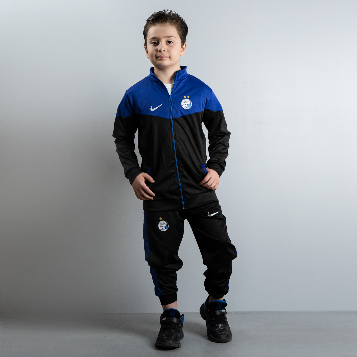 ست بچگانه استقلال