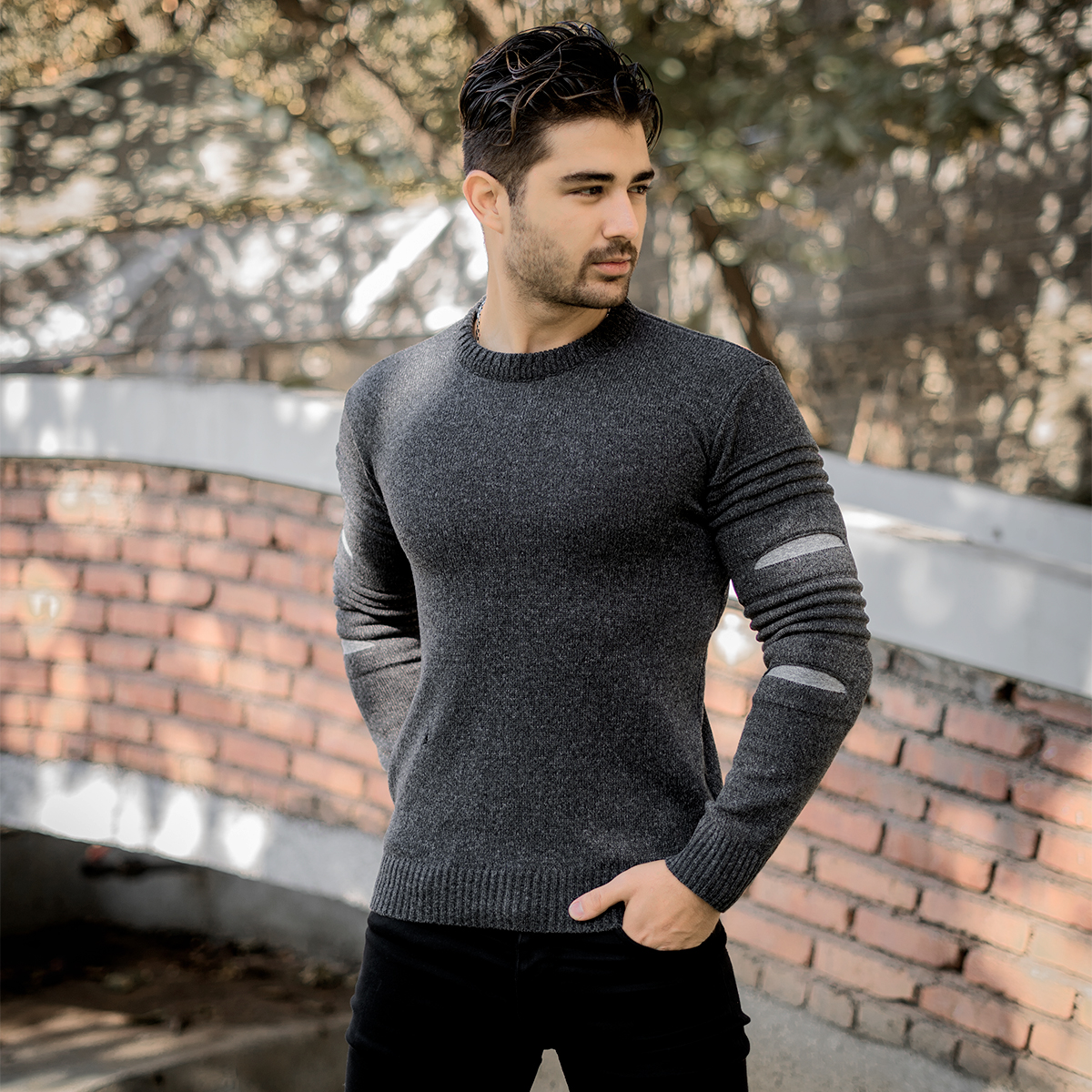 پلیور زاپ دار مردانه ذغالی مدل solan