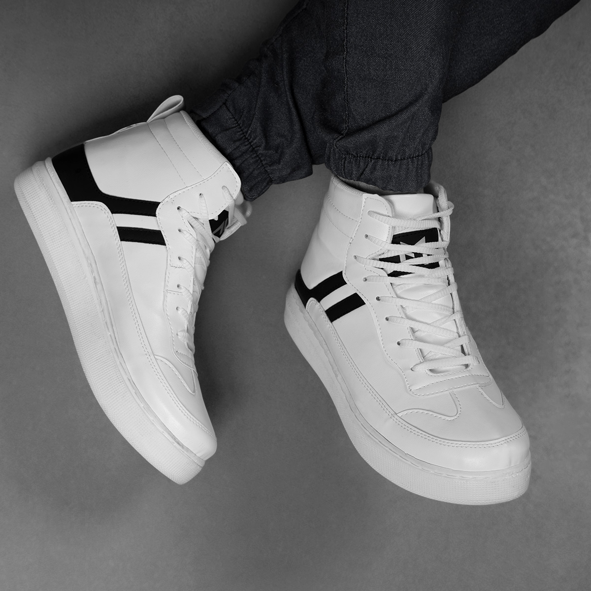 نیم بوت مردانه سفید مدلMiler