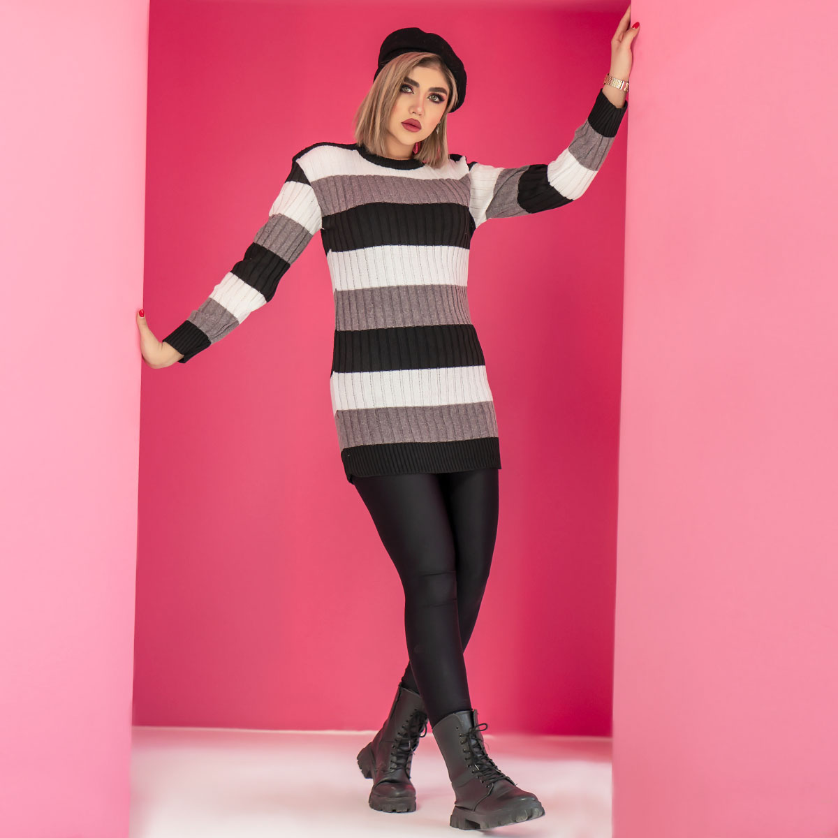 تونیک بافت زنانه راه راه سفید یاسی مدل kareno