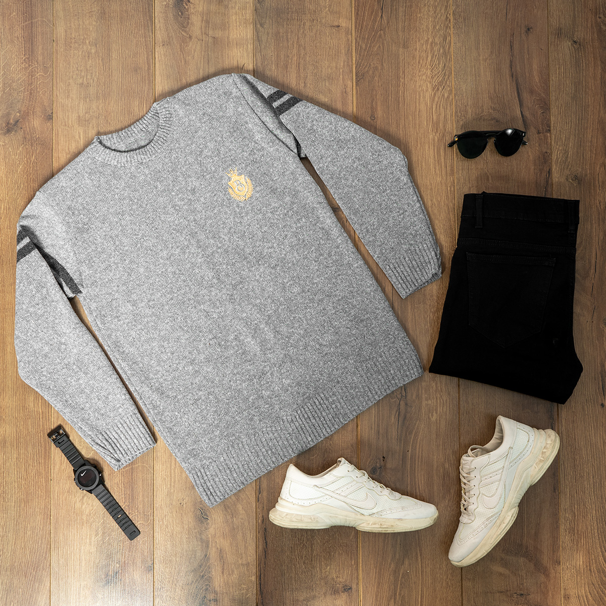 پلیور مردانه طوسی روشن مدل Akar