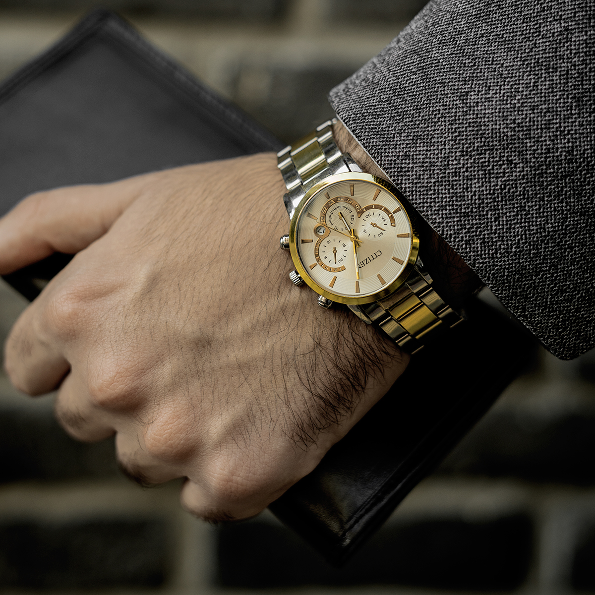 ساعت Citizen طلایی مدل EL30