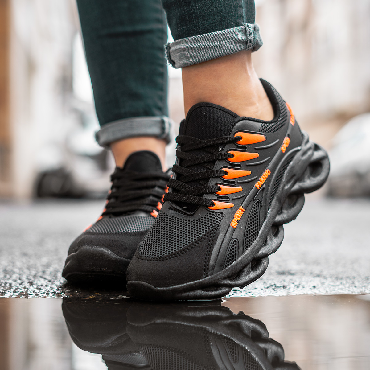 کفش وزرشی زنانه مشکی نارنجی مدل Shiva