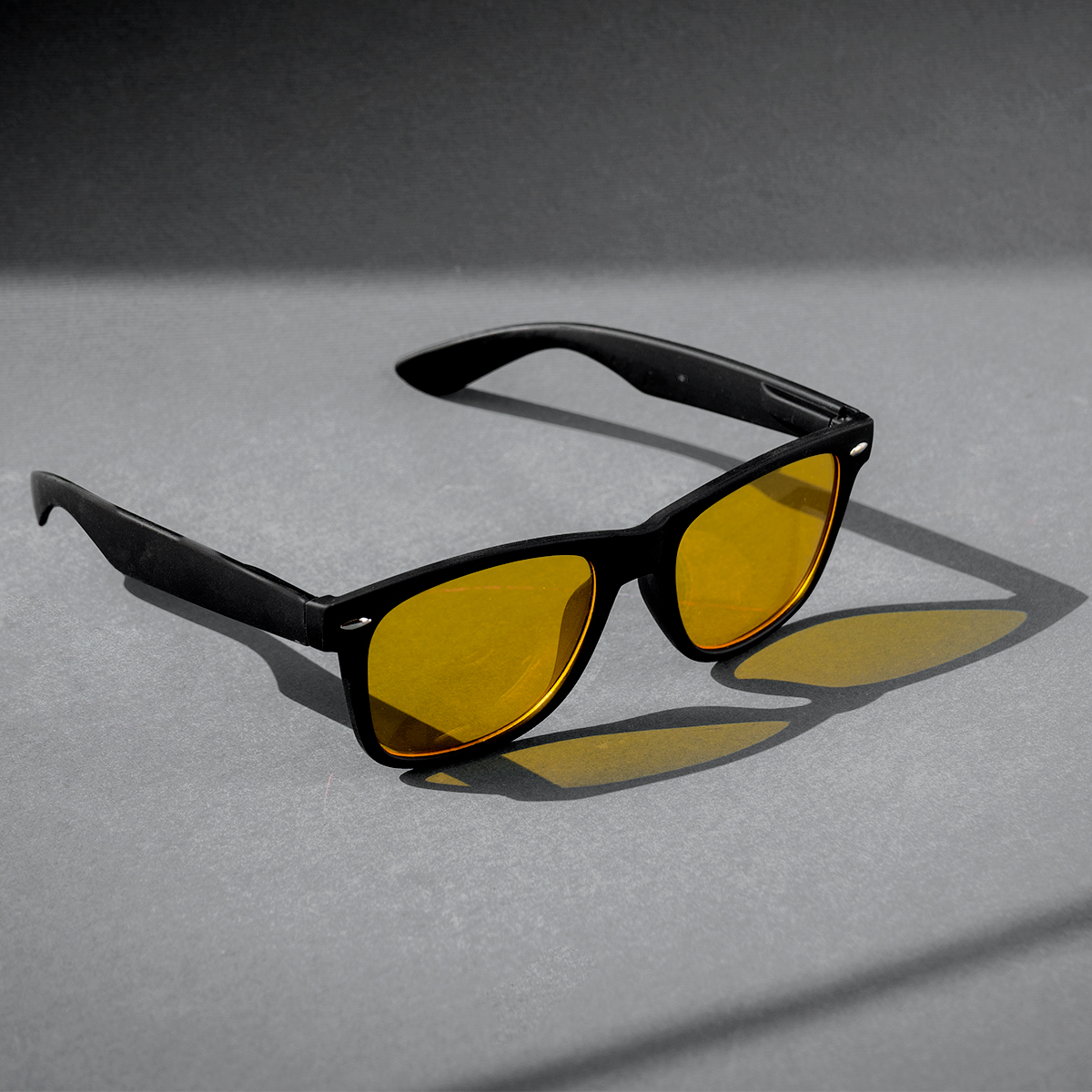 عینک دید در شب مدل A44