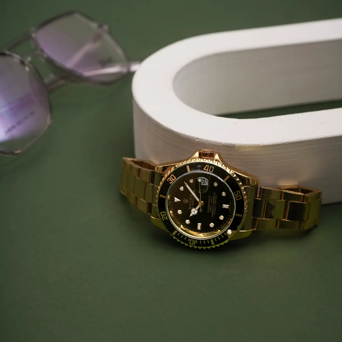 ساعت رولکس طلایی صفحه مشکی مردانه مدل 435