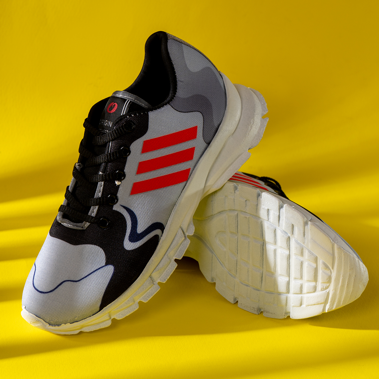 کفش ورزشی سه خط نارنجی-طوسی مردانه مدل Rw82