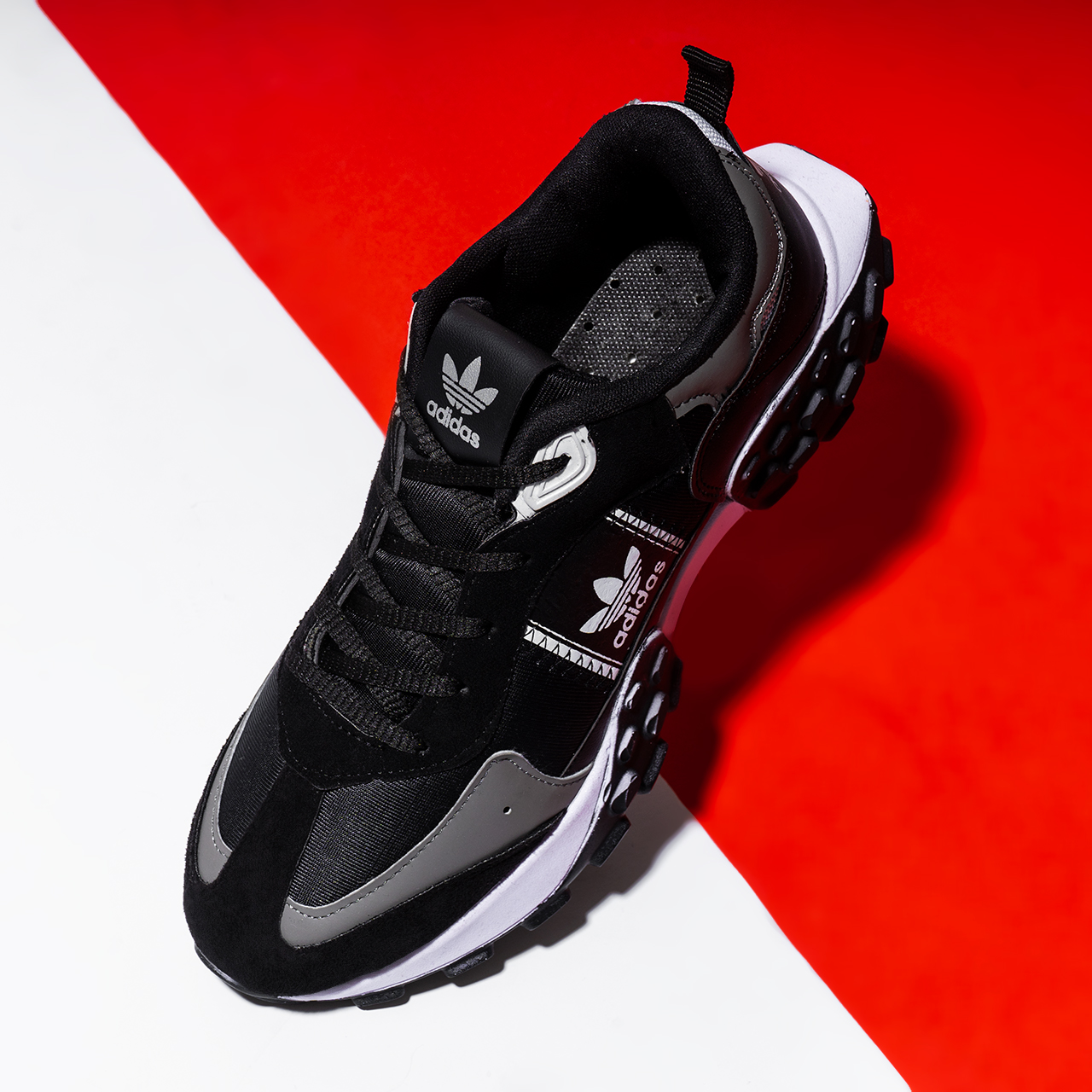 کفش ورزشی مردانه Adidas مشکی مدلSato