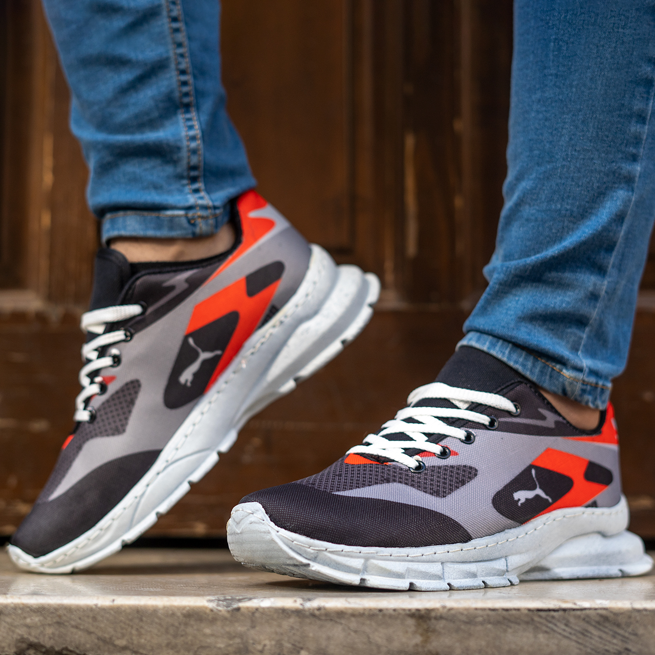 کفش ورزشی (T) مردانه پوما طوسی قرمز مدلZ8