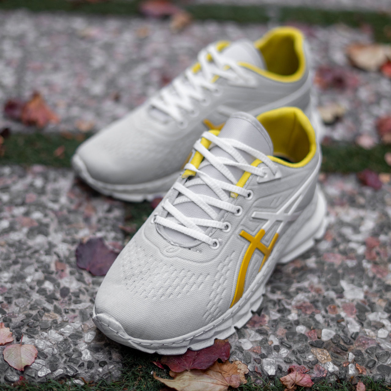 کفش ورزشی (T) Asics مردانه طوسی زرد مدل Nardin