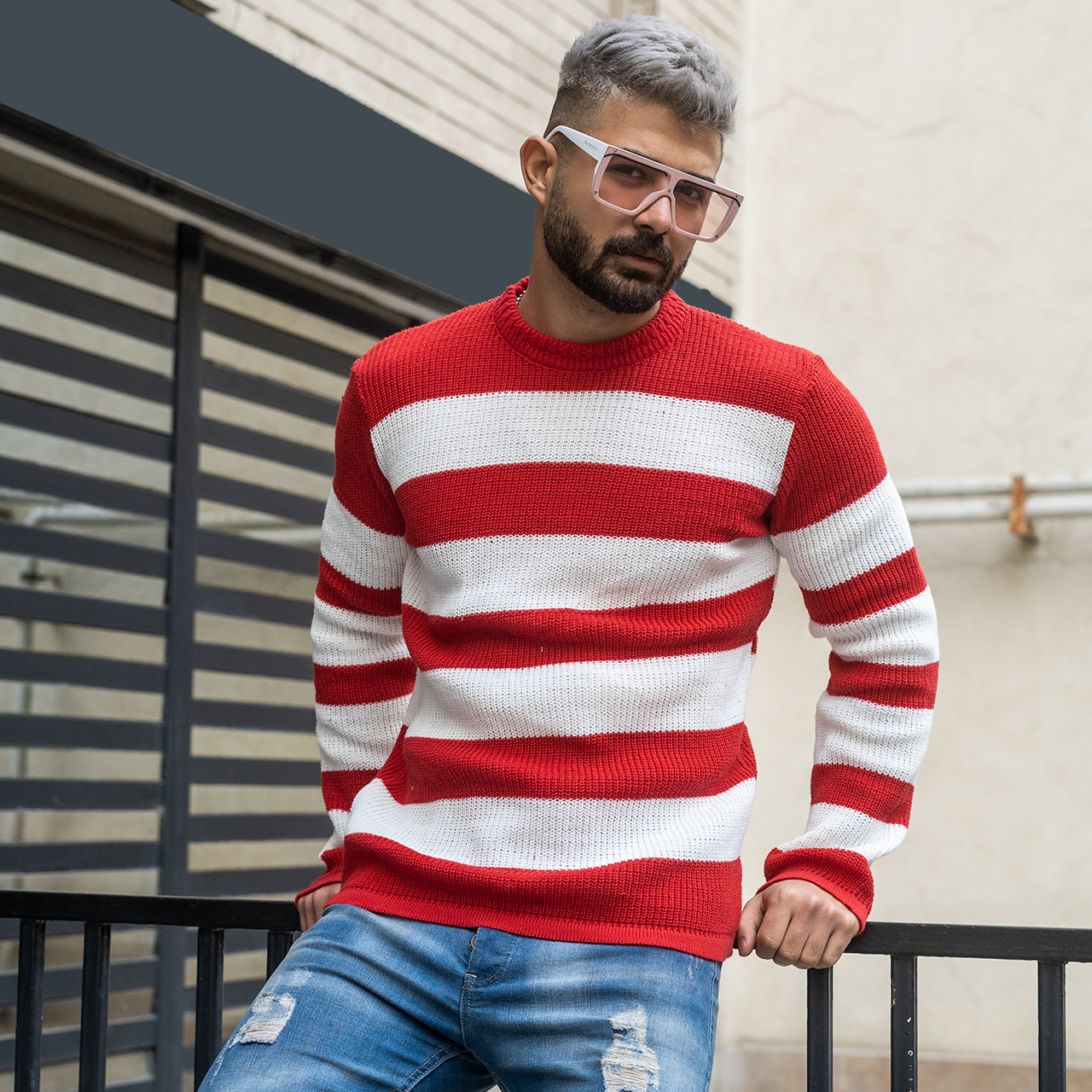 پلیور مردانه راه راه سفید قرمز مدل Mahyad