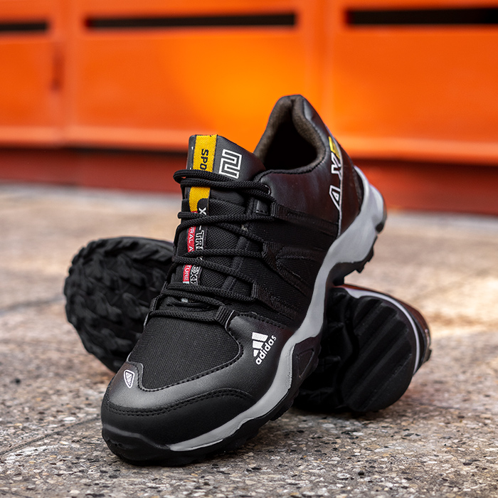 کفش ورزشی مردانه Adidas مشکی مدل MIVA