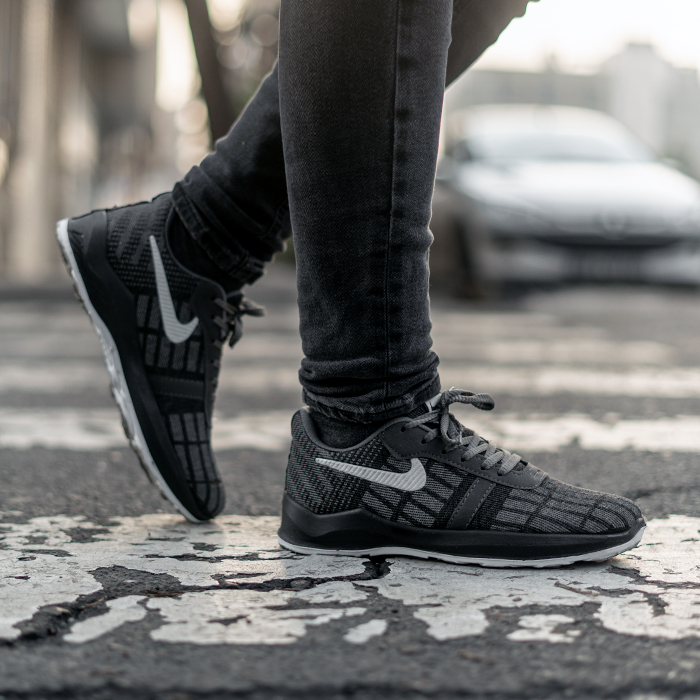 کفش ورزشی Nike مردانه طوسی تیره مدل sepand