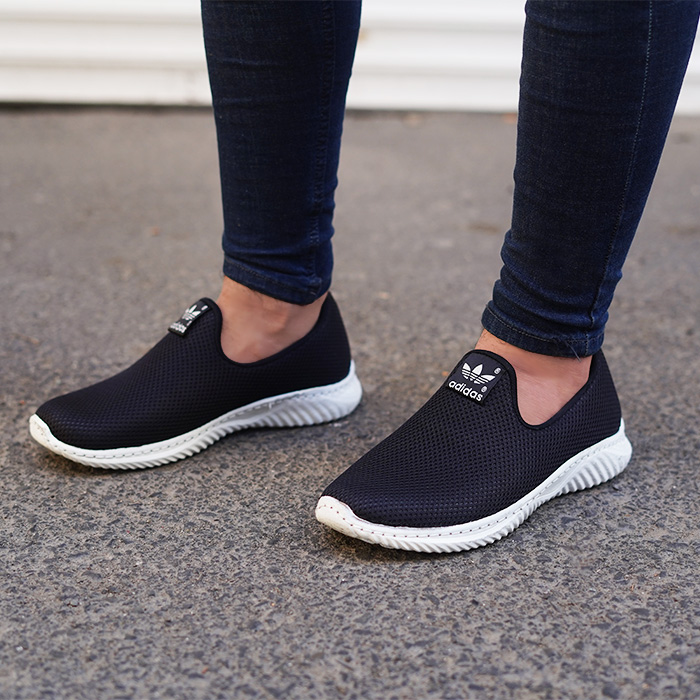 کفش ورزشی مردانه مشکی زیره سفید مدل chabok