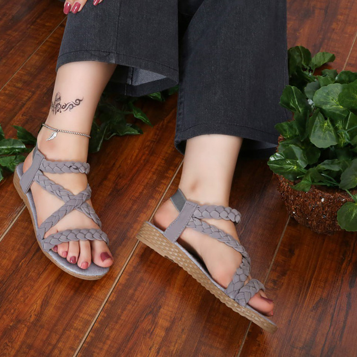 صندل زنانه طوسی مدل LIYA