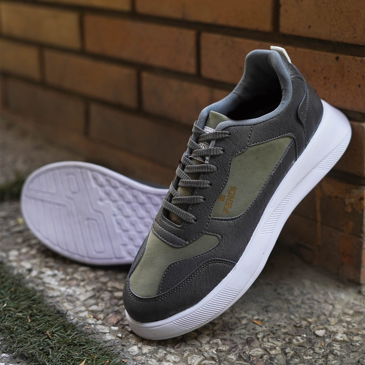 کفش Fendi مردانه طوسی مدل Aragon