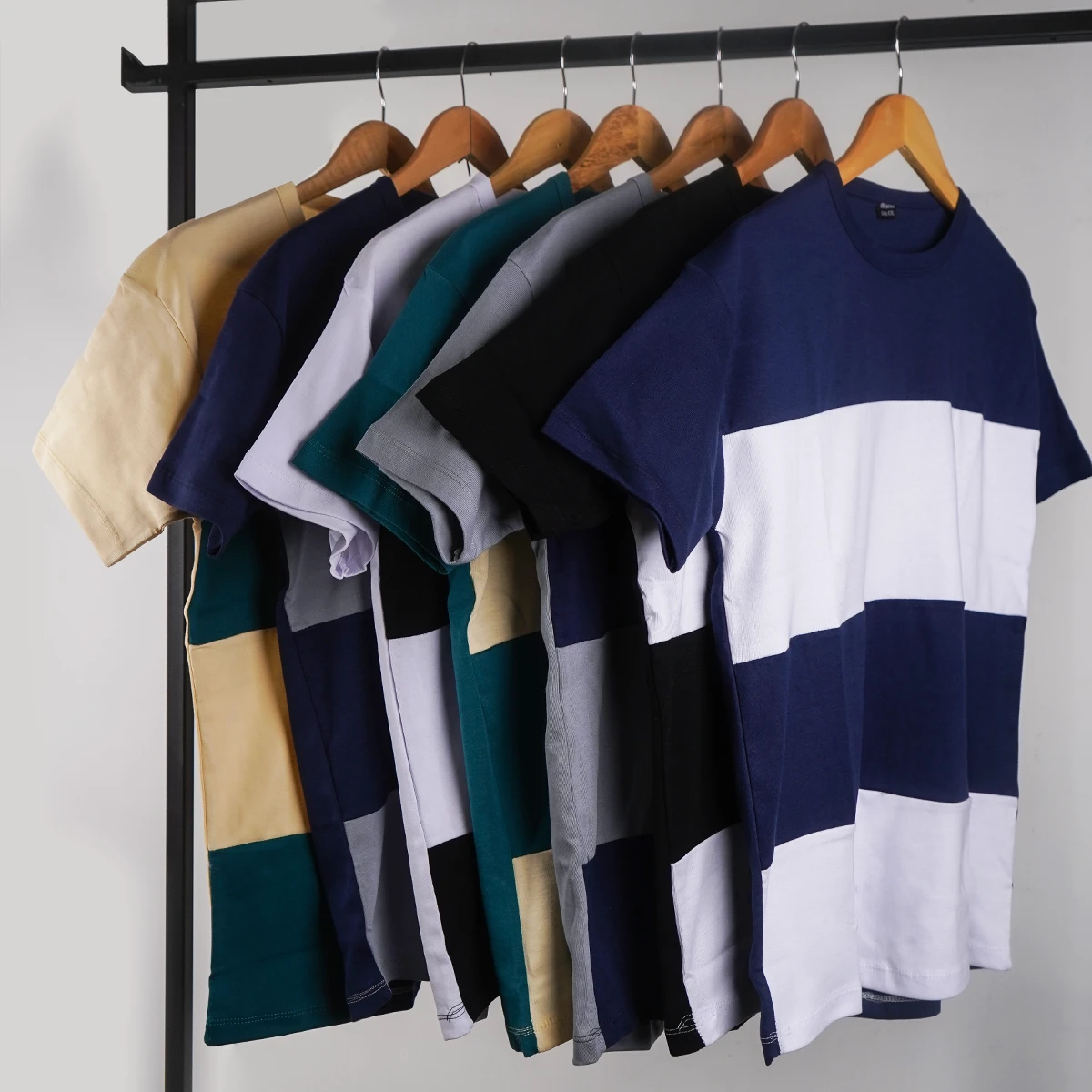 تیشرت مردانه سفید مشکی مدل Dayar