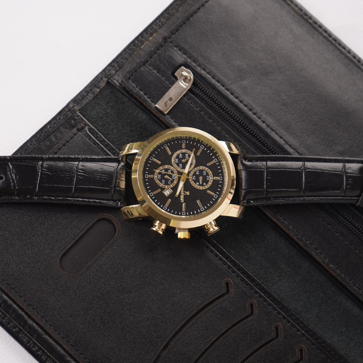 ساعت مچی مشکی طلایی Romanson مردانه مدل W880