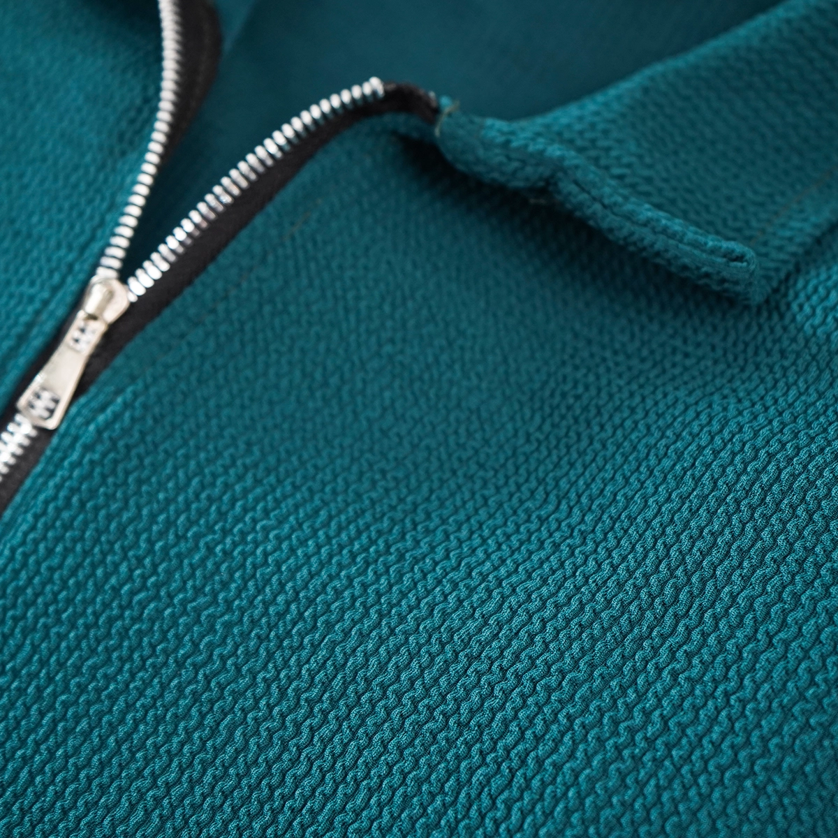 بلوز مردانه نیم زیپ آستین بلند سبز مدل FARBOD