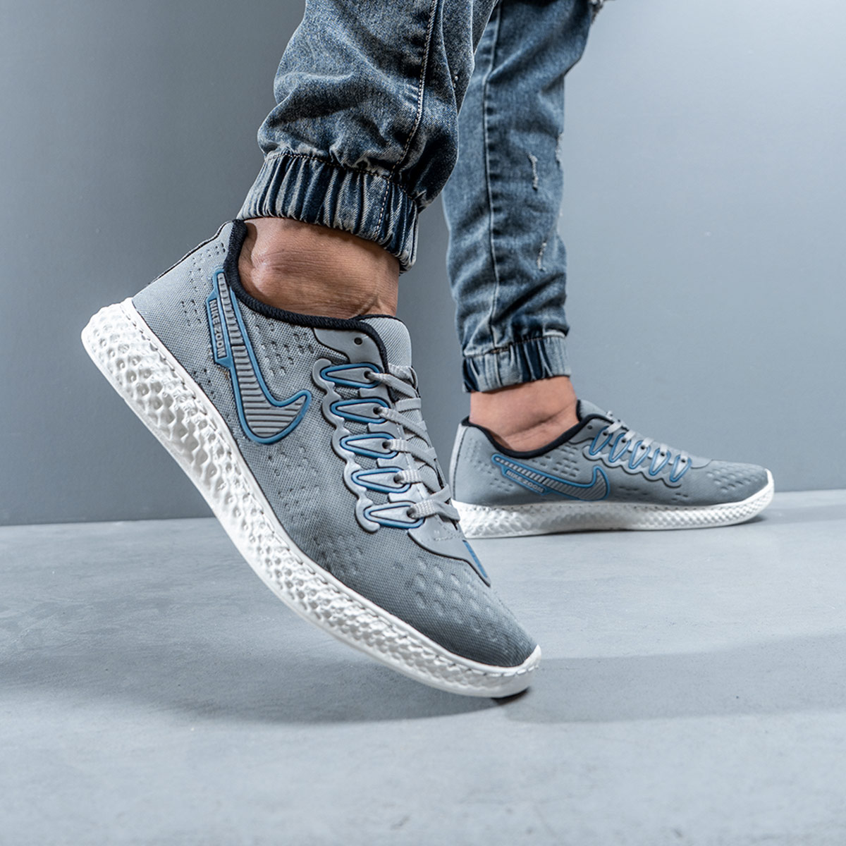 کفش ورزشی Nikeمردانه طوسی مدل onil