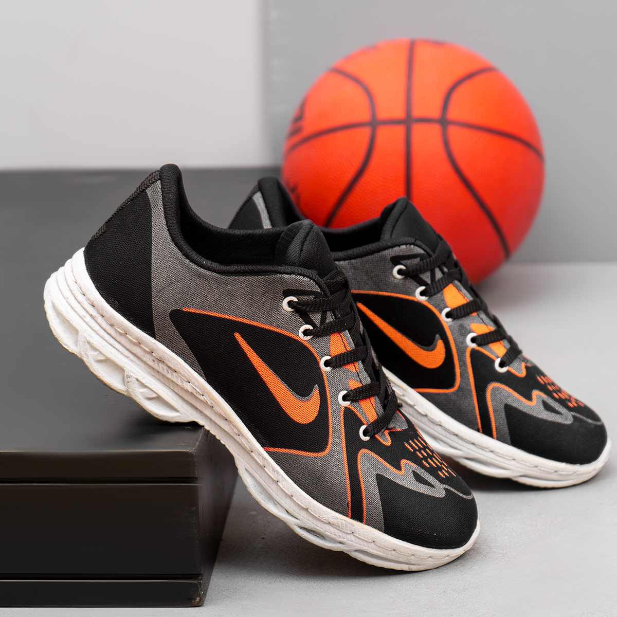 کفش ورزشی مشکی نارنجی مردانه مدل Miden(T)