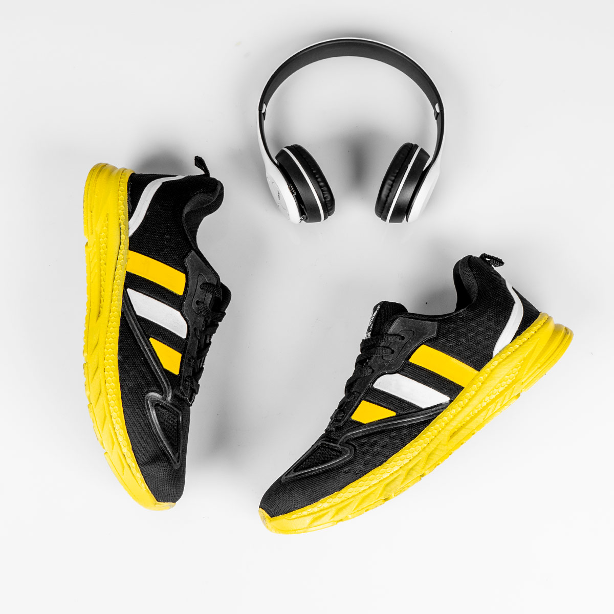 کفش ورزشی Adidas مردانه مدل Barak